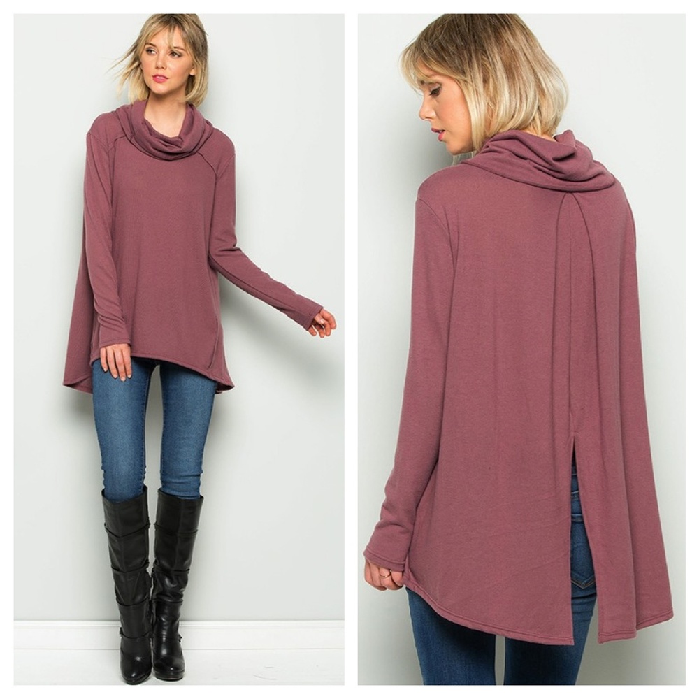 🦋MAKE AN OFFER!🦋Dusty Plum Split Back Cowl Top